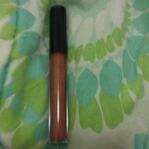 Rosae lip gloss
